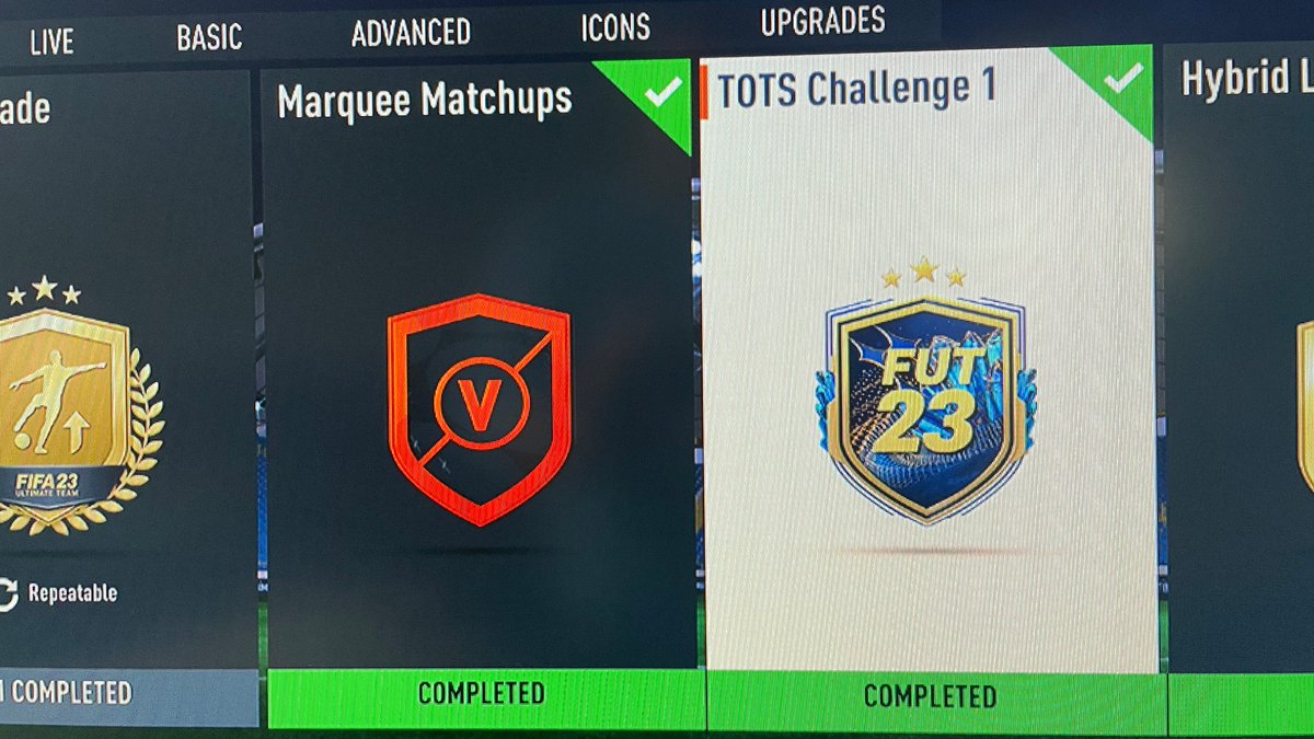 jjgretton's tweet photo. @EASPORTSFIFA completed the TOTS challenge sbc… told we have earned a Dutch player pack… pack is nowhere to be seen, despite the ‘1’ on the pack page https://t.co/5C3bHL9Fgw