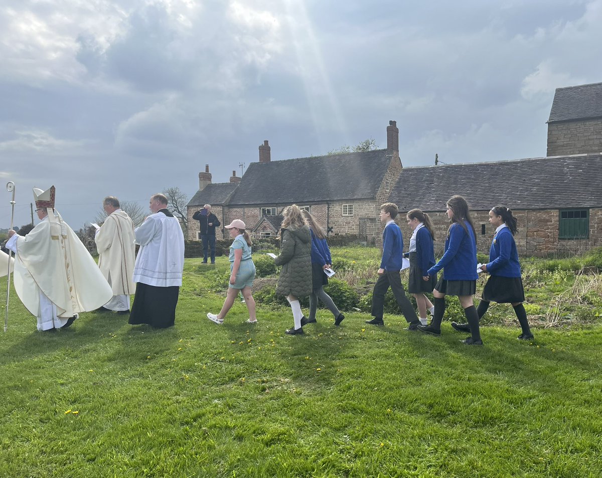 R.E St Thomas CVA tweet media