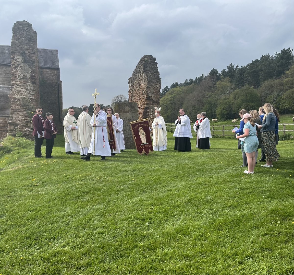 R.E St Thomas CVA (@restthomascva1) on Twitter photo Beauvale Pilgrimage with <a href="/BishopPMcKinney/">Bishop Patrick</a> . Thank you to Elsie for representing our school <a href="/Stthomasderbys/">St Thomas Ilkeston</a> <a href="/SRSCMAT/">St Ralph Sherwin CMAT</a> @OLOGCEastwood Beauvale Pilgrimage with <a href="/BishopPMcKinney/">Bishop Patrick</a> . Thank you to Elsie for representing our school <a href="/Stthomasderbys/">St Thomas Ilkeston</a> <a href="/SRSCMAT/">St Ralph Sherwin CMAT</a> @OLOGCEastwood