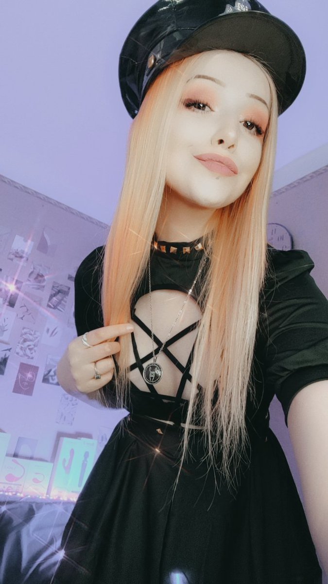 Valeria_Kodou's tweet photo. you are under arrest 🐈⬛
#fansly #fanslygirl #webcammodel #webcamgirl #camgirl #adultmodel #redhead #gothicgirl #daddy #gothgirl #gothbabe #geek #babygirl #babyface #teen #nsfw #nsfwtw #fanslymodel #cute #petite #onlyfansgirl #fyp #petitetiny #tinypetite #nerd #roleplay18 https://t.co/jWmBwrEH8W