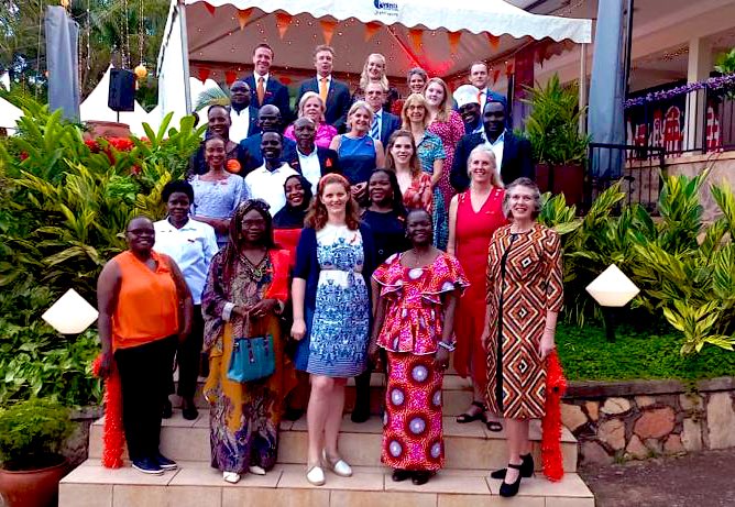 And we coloured Kampala orange again! Thanks 🙏🏼 to my team and all of you who’ve made our Kingsday 2023 a success. 🧡👑🇳🇱 #proudofmyteam #kingsday2023 #sponsors #freevoices #bintucreations