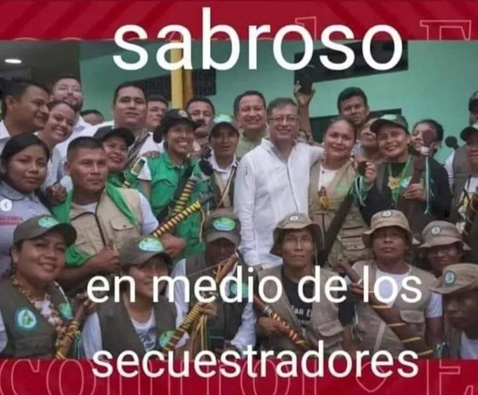 ventacasaslotes's tweet image. Por Petro 10 millones de colombianos  no votaron por el ,media colombia lo rechazo  por #castrochavista  ahora petro como Rey o principe los va  a destruir
