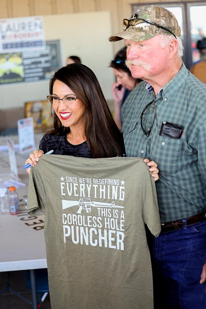 ThatTPro's tweet image. Children die all around us because of these gun nuts and she thinks she's being cute  🤬