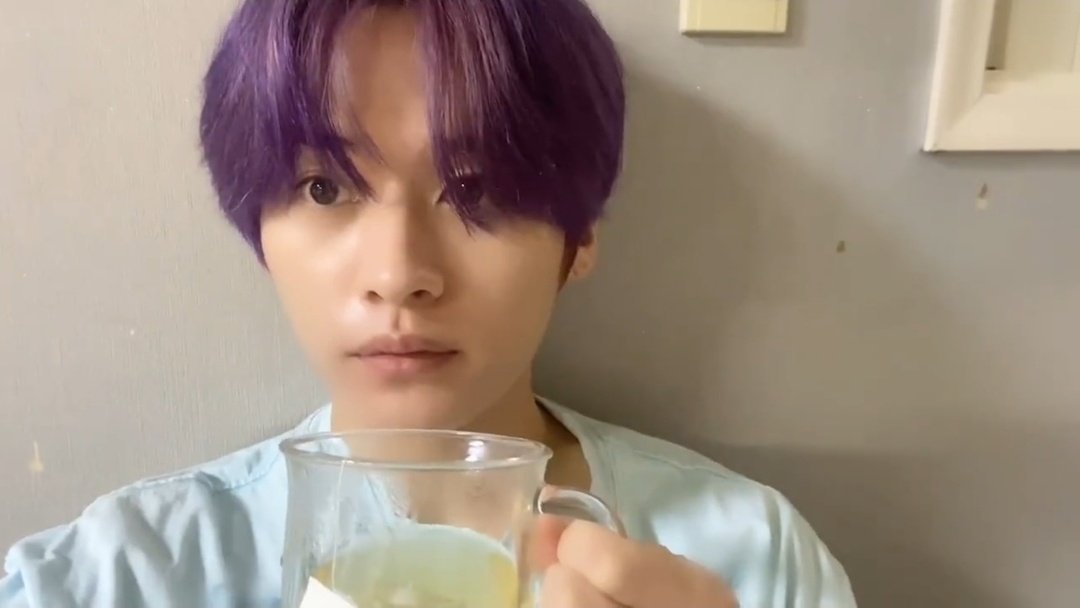 vlivelino's tweet image. 