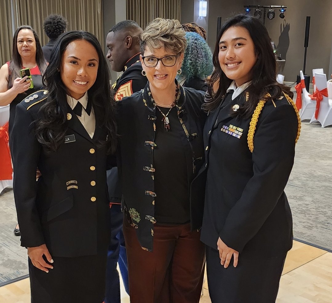 DvilleJROTC's tweet photo. Celebrating an Historical Evening! https://t.co/PE8zfyvVZU