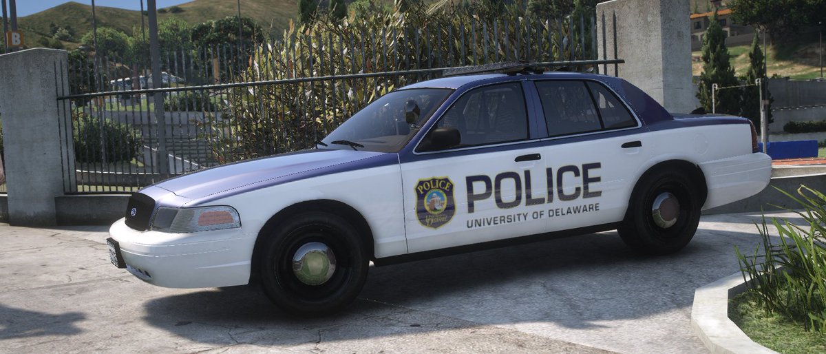 Official_SCRP's tweet photo. How long will the old Vic run?

#Police #VirtualPhotography #Fivem #Roleplay https://t.co/hpXMOA208T