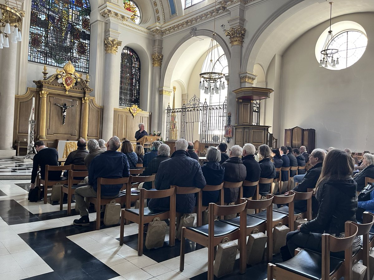 KHedderly's tweet image. A wonderful time on Saturday on this walking tour exploring some of Wren’s greatest City churches. @Wren300M #BankChurches
#SquareMileChurches Thank you to all who hosted.