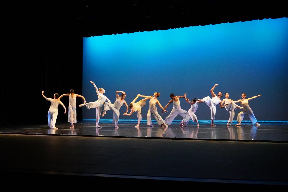 wtamudance's tweet photo. It’s our✨CLOSING✨ performance TODAY @ 2:30! Don’t miss 𝐏𝐨𝐫𝐭𝐫𝐚𝐢𝐭𝐬 𝐨𝐟 𝐃𝐚𝐧𝐜𝐞🤩🤩 you can still get your 🎟️TICKETS🎟️ visit the link in our bio! #wtdance #wtamudance #gobuffs #danceconcert #wtamuatd #wtamu https://t.co/IVc6vPq24y