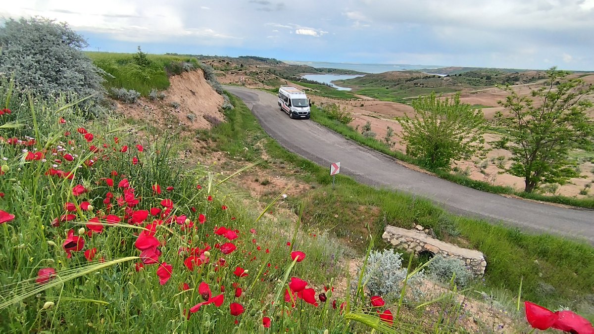batabek57's tweet photo. Karavanım Umut;Adıyaman Gazihandede Mesire Alanı'nı da gördü. 
#Adiyaman #acıyaman #dedeminseyirdefteri #DepremiUnutmaUnutturma #karavan #karavanileyardım https://t.co/dPDMmJ57hJ