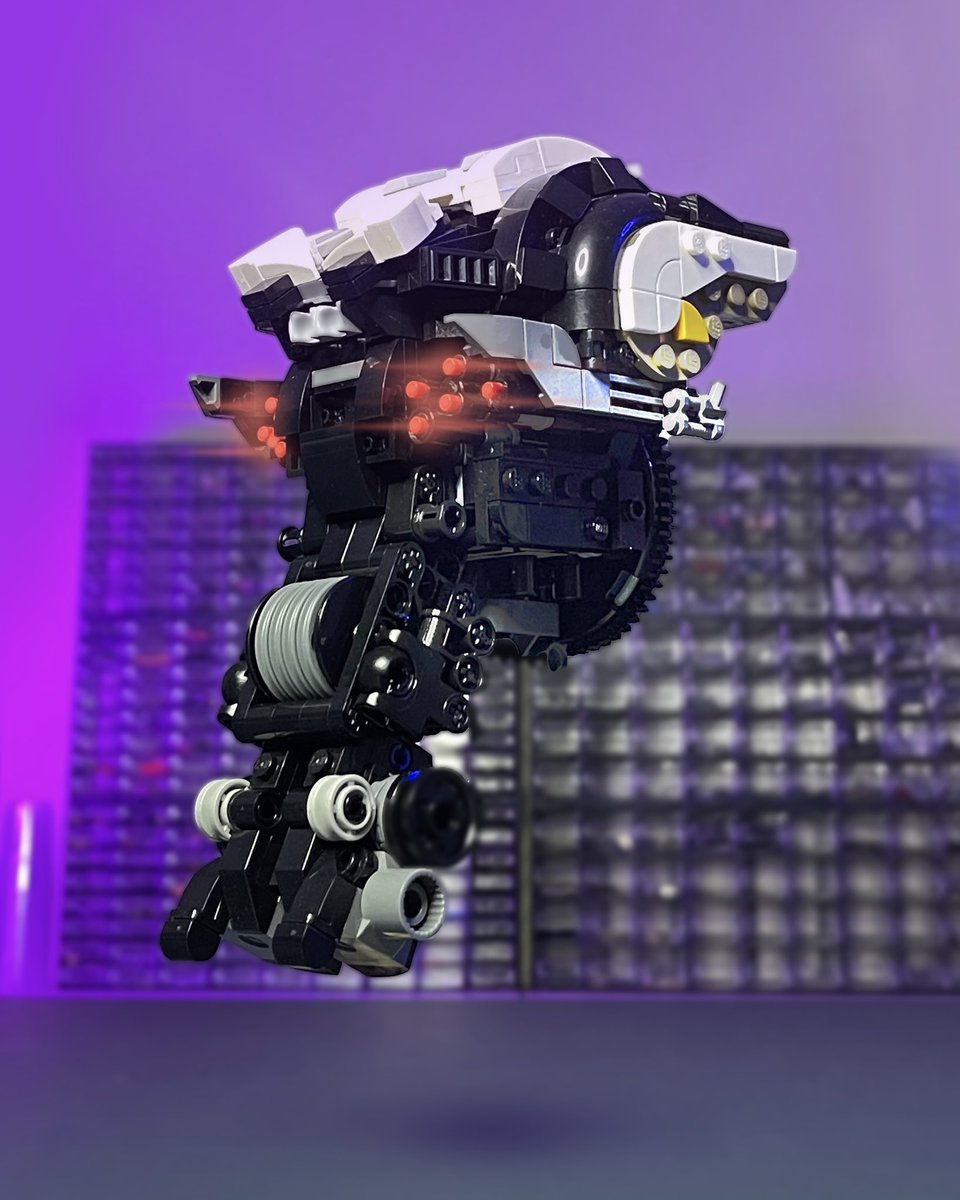 Work in progress 🦣

Waiting for a bunch of brick orders to arrive, before testing the whole thing, almost fully assembled.

If the wrists &amp; ankles hold the weight, it's green light for instructions stage.
🤞🤞🤞