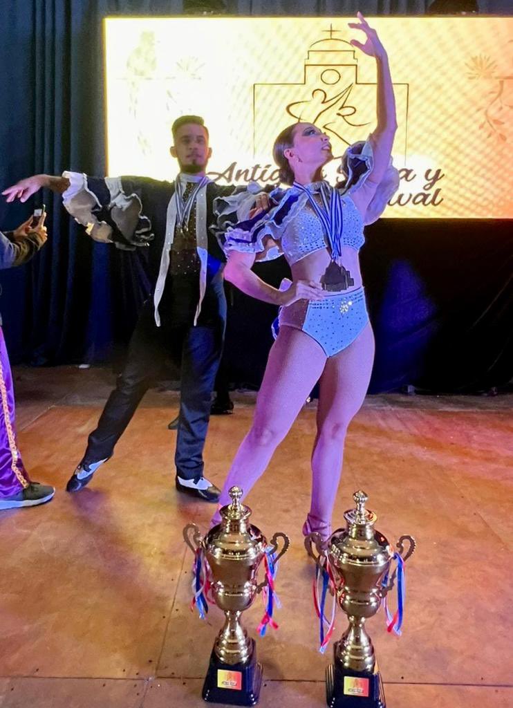 INDES El Salvador on Twitter "🕺💃 ¡Campeones! 🏆 La pareja de bailarines