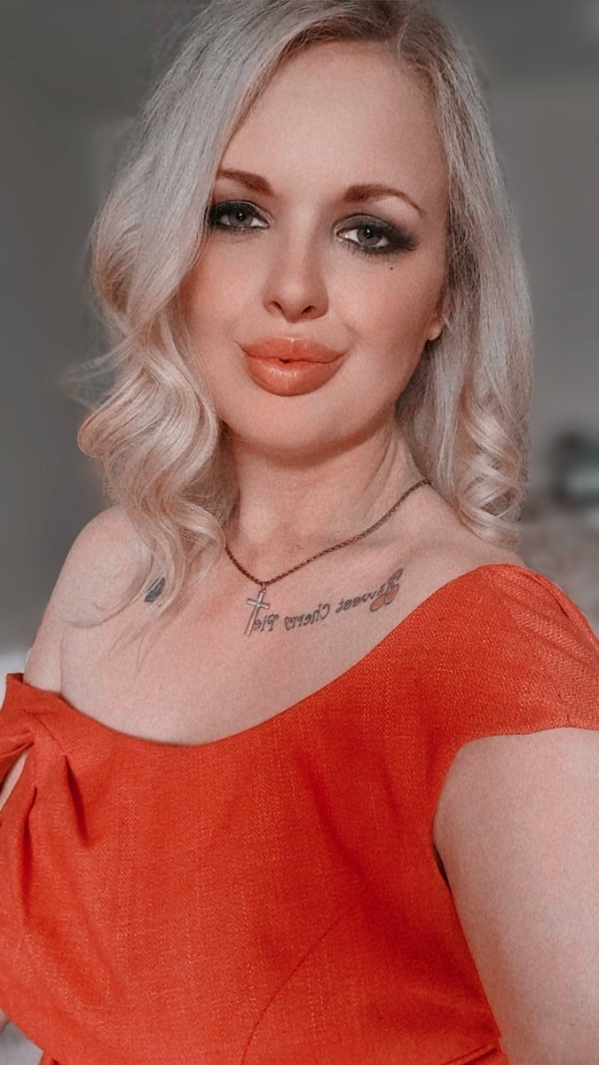 Sarah Robinson tweet media