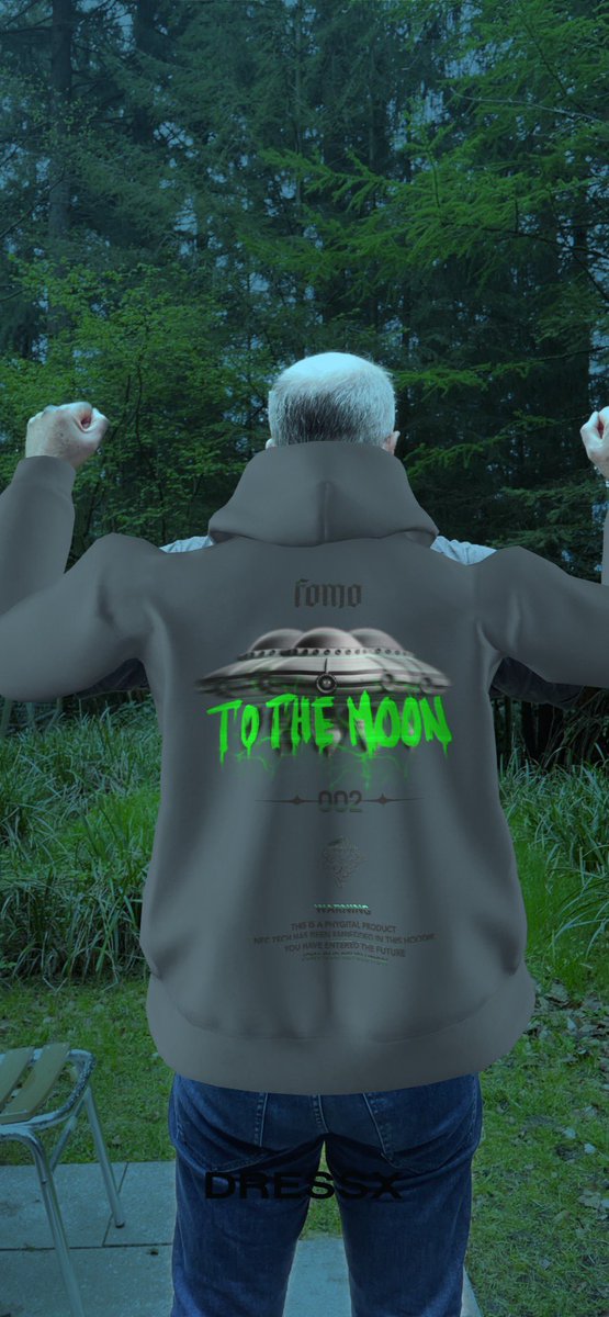 robhart13276992's tweet photo. Testing my DressX x Cult&amp;Rain ‘goods in the woods’. Looking forward to rocking this one IRL! #fashion #AugmentedReality https://t.co/mgMIbhhBiU