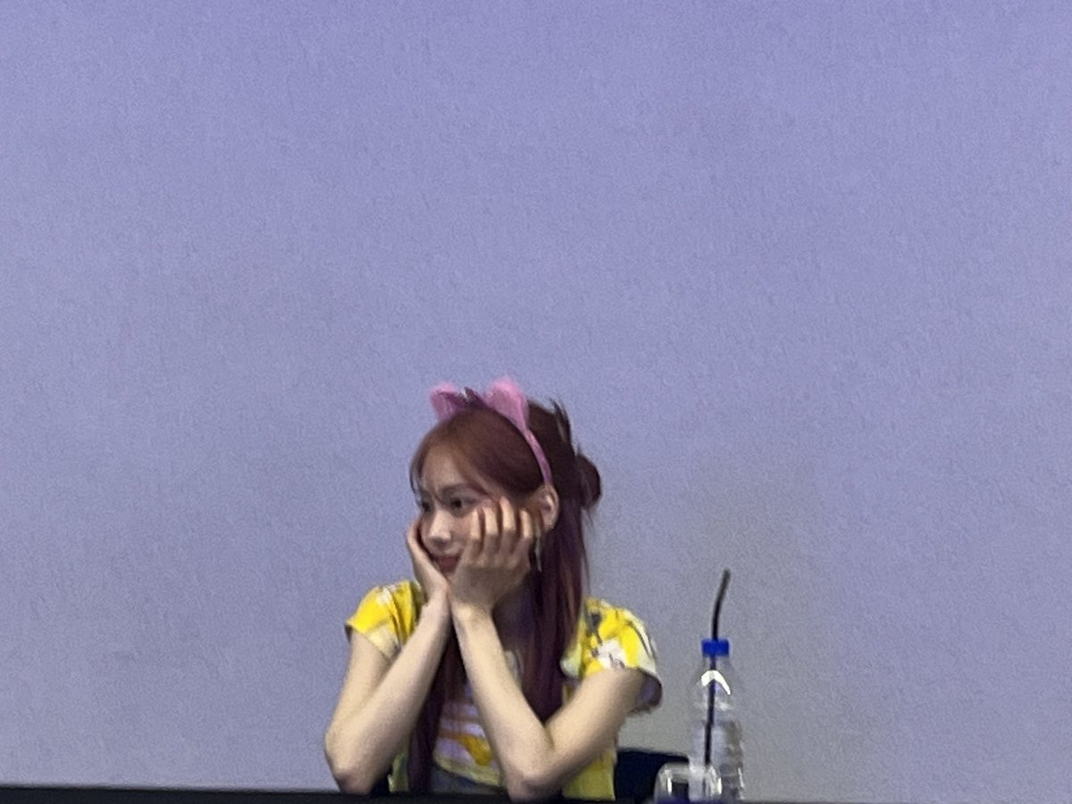 tinyjusilver's tweet image. a tiny kitten