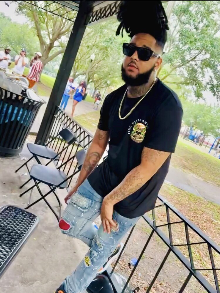 RockMan3Playa's tweet photo. Nigga can’t guard me on my worst day😎…..#LongLiveDaGuys💔🕊️ #Mr3Playa https://t.co/FDk1cqDI9E