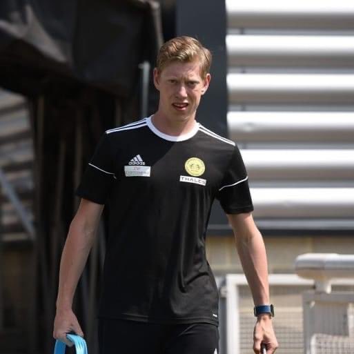 MatthGraves17's tweet photo. 16 year old learning the game, To assistant manager. Thank you to everyone @CrawleyWaspsLFC, it’s been one hell of a story and some times I will never forget. Thank for for allowing me to fall back in love with the game all those years ago 🐝🐝 https://t.co/kJT7FdqH2K