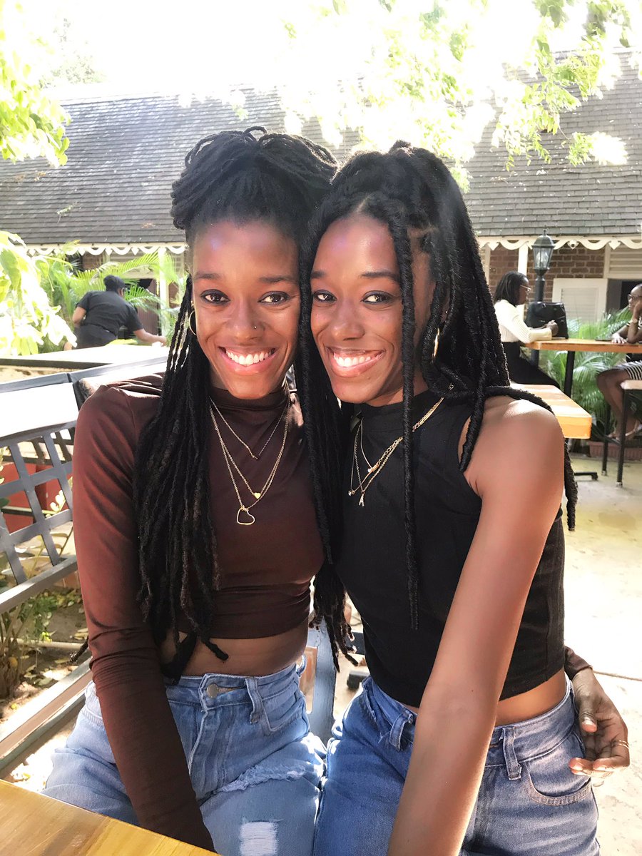 Amoyia's tweet photo. Breathe easy……..✨

#twins #islandgirls #jamaican #sisters #friends #thebestisyettocome https://t.co/EVEGXniKC3