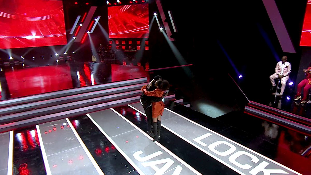 Airtel_Ug's tweet photo. Theoneste Rwamukwaya is definitely a top contender having got all four chairs. He even made Coach Jaydee smile. He joins #TeamJaydee
#TheVoiceAfrica #ConnectedbyAirtel https://t.co/vrJvmszfoF