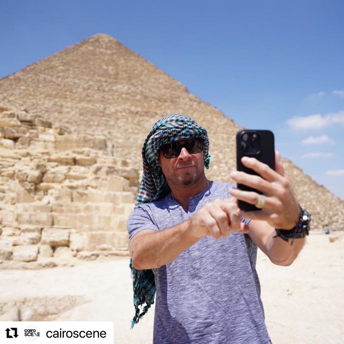 BSB_CostaRica's tweet photo. #Repost @cairoscene
・・・
#SceneSpotted: Backstreet's back baby...anyone care to Brooklyn 99 a capella with us this Monday night? https://t.co/gKC9MY1dLn