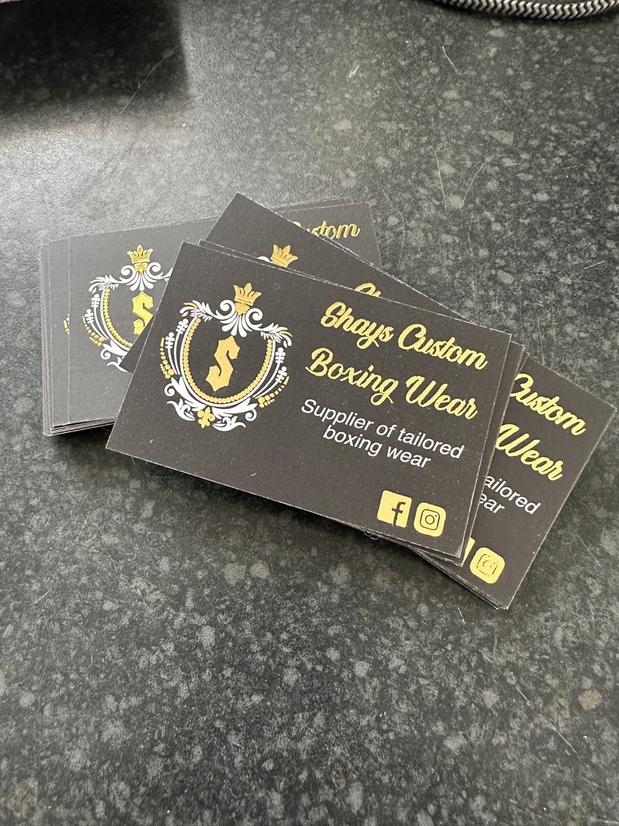 GraemeTDesign's tweet photo. Gold foiled business cards. Available from quantities of 250 upwards. Competitive prices. https://t.co/sxkrSR0xlg