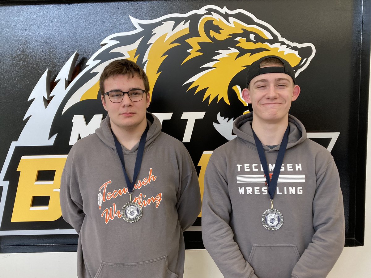 tecumseh_usaw's tweet photo. Ray and Finn take home #GrecoRoman wrestling hardware from the Battlecats #musaw tournament @MottCollege. Awesome work guys! https://t.co/mL7BsxY2pd