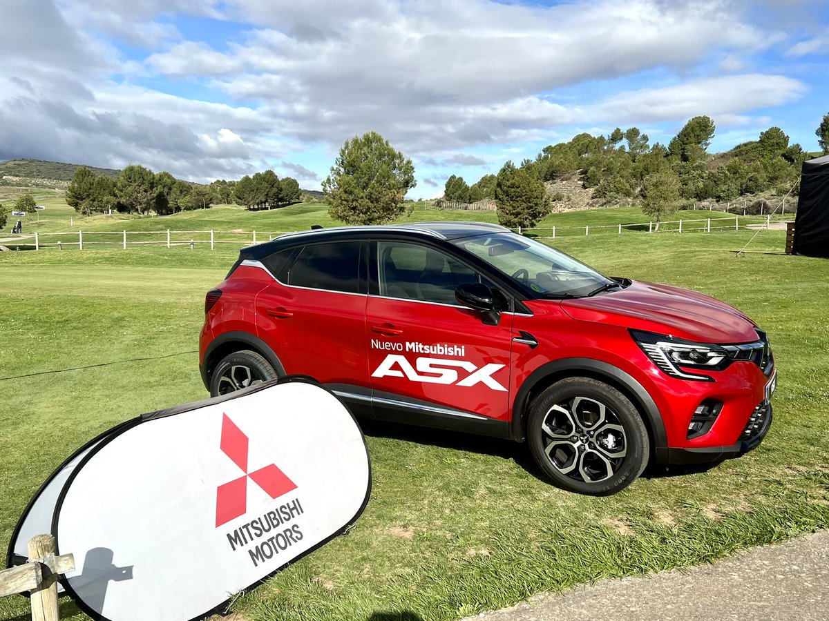 Summum Golf tweet media