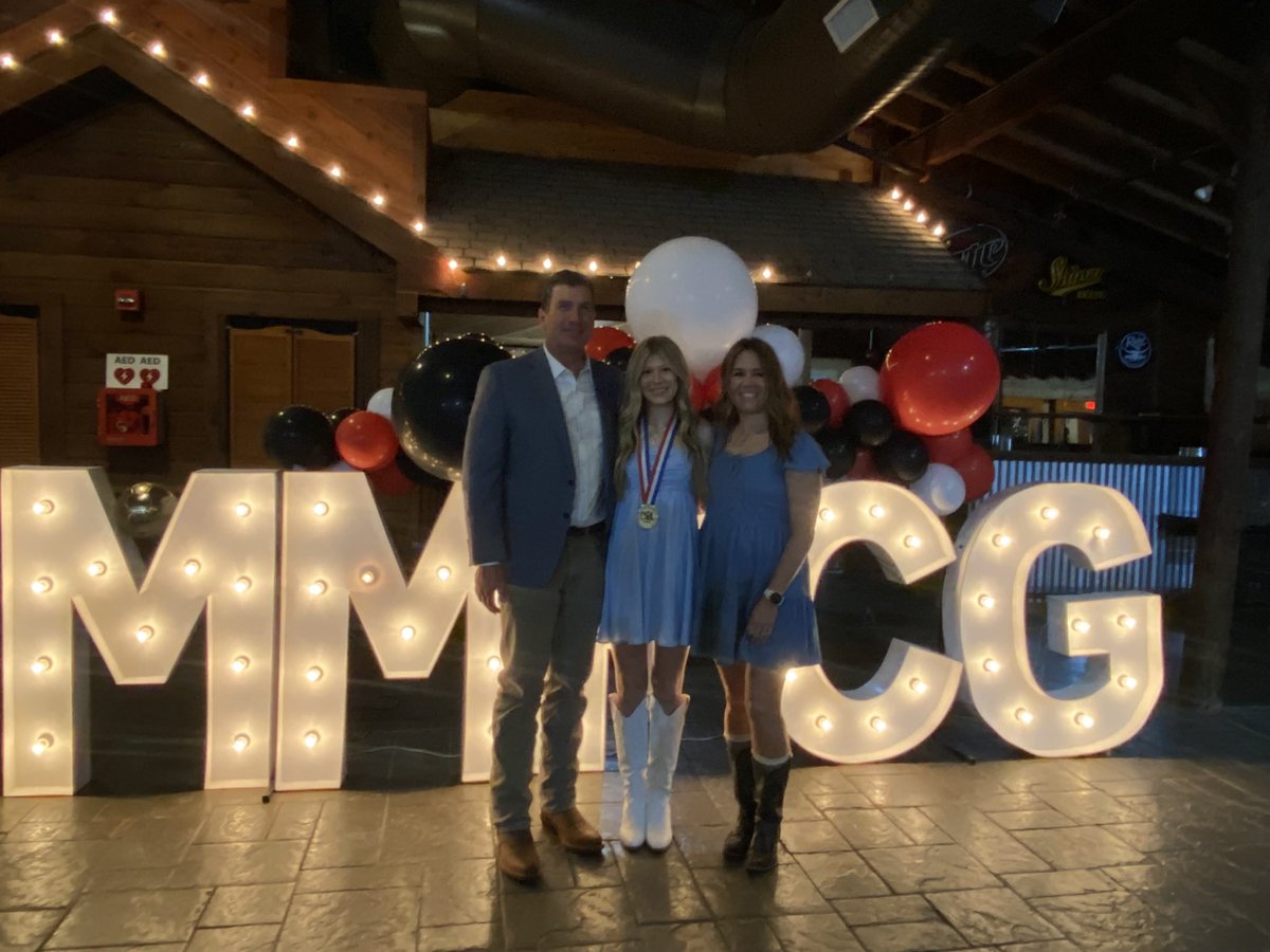 gabi_childress's tweet photo. Thank you for another great season @Marcus_MMFCG! ❤️🤍 So glad I was able to be a captain for JV1, and then go WIN STATE with varsity!! So glad to earn an award too, will forever miss this season. 
⭐️Lead By Example Award
-
-
-
@coach_hebert_ @Coach_Bagwell_ @mhscoachklein https://t.co/l1ehLnVGJK