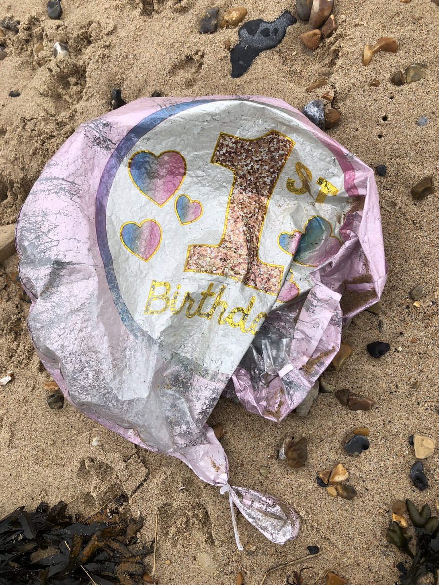 Dave_Dixon1's tweet photo. Drizzling but warmer at #marsdenbay @nationaltrust took 2.47kg off the #beach #plasticpollution #litter & another 2 helium 🎈s lots of #monofilament and a few fishhooks the beach is changing daily & the sand seems to be making a slow return 😊#lovewhereyoulive @KeepBritainTidy https://t.co/yevKXVeq07