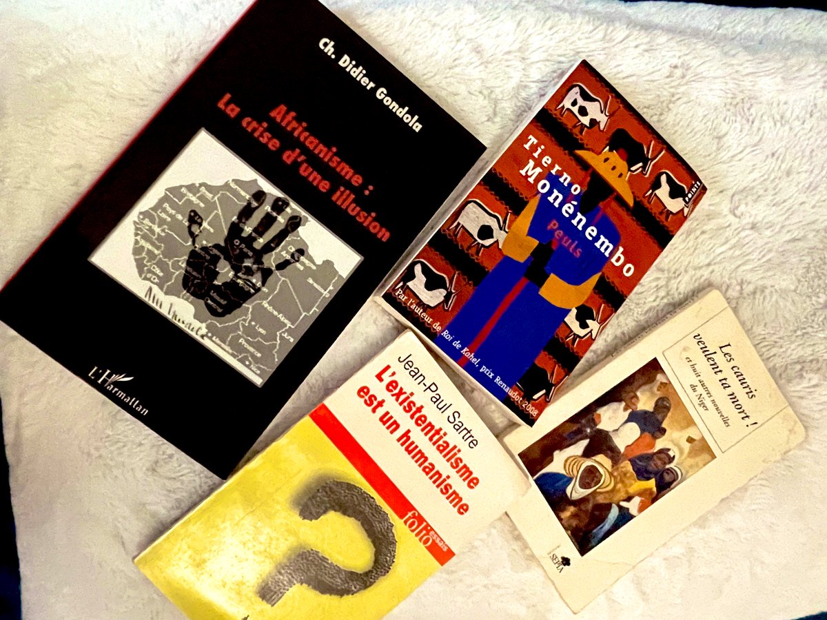 17me livre 📖 lu en 2023 ! Y compris 4 livres santé publique et relecture de Khalil Gibran, Paulo Coelho et Deepak Chopra.
📖📚
Since January 2023, Read 17 books including Public Health related books 📚 with review of books from Khalil Gibran, Paulo Coelho and Deepak Chopra.
❤️