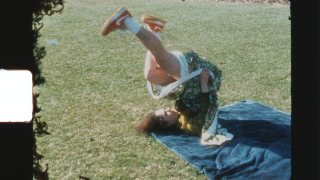 FrameDiscreet's tweet image. Recent work by Patricia Ellah
Timed &amp;amp; Flat versions
Super8mm Colour Film