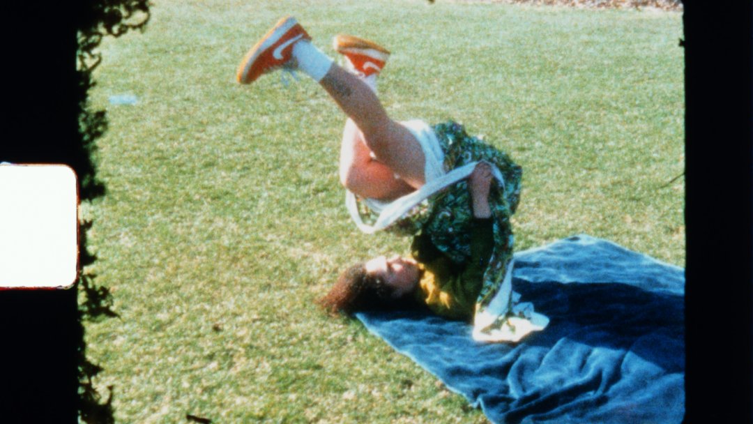 FrameDiscreet's tweet image. Recent work by Patricia Ellah
Timed &amp;amp; Flat versions
Super8mm Colour Film