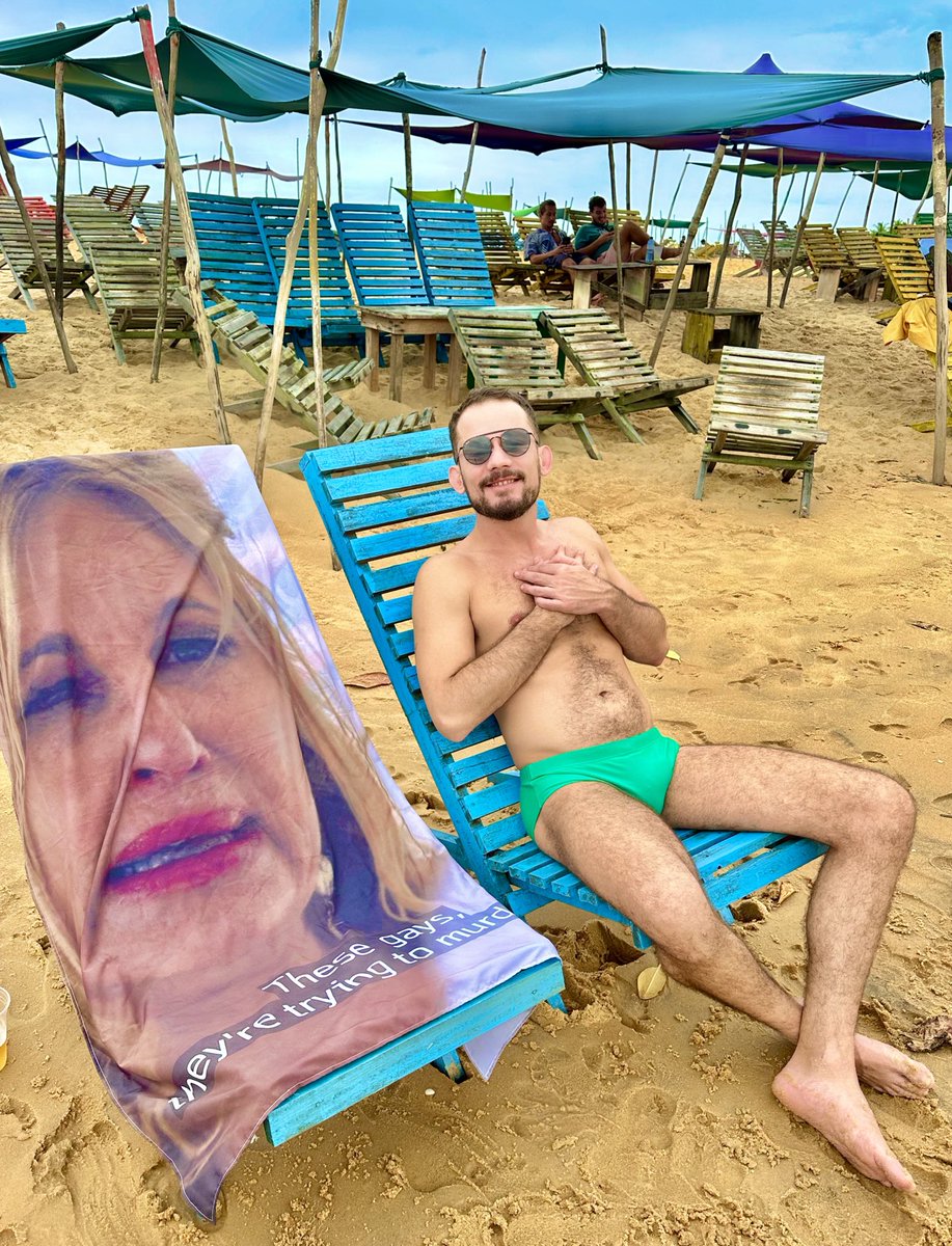 gafcarvalho's tweet photo. SOS https://t.co/LUl8aOu0an