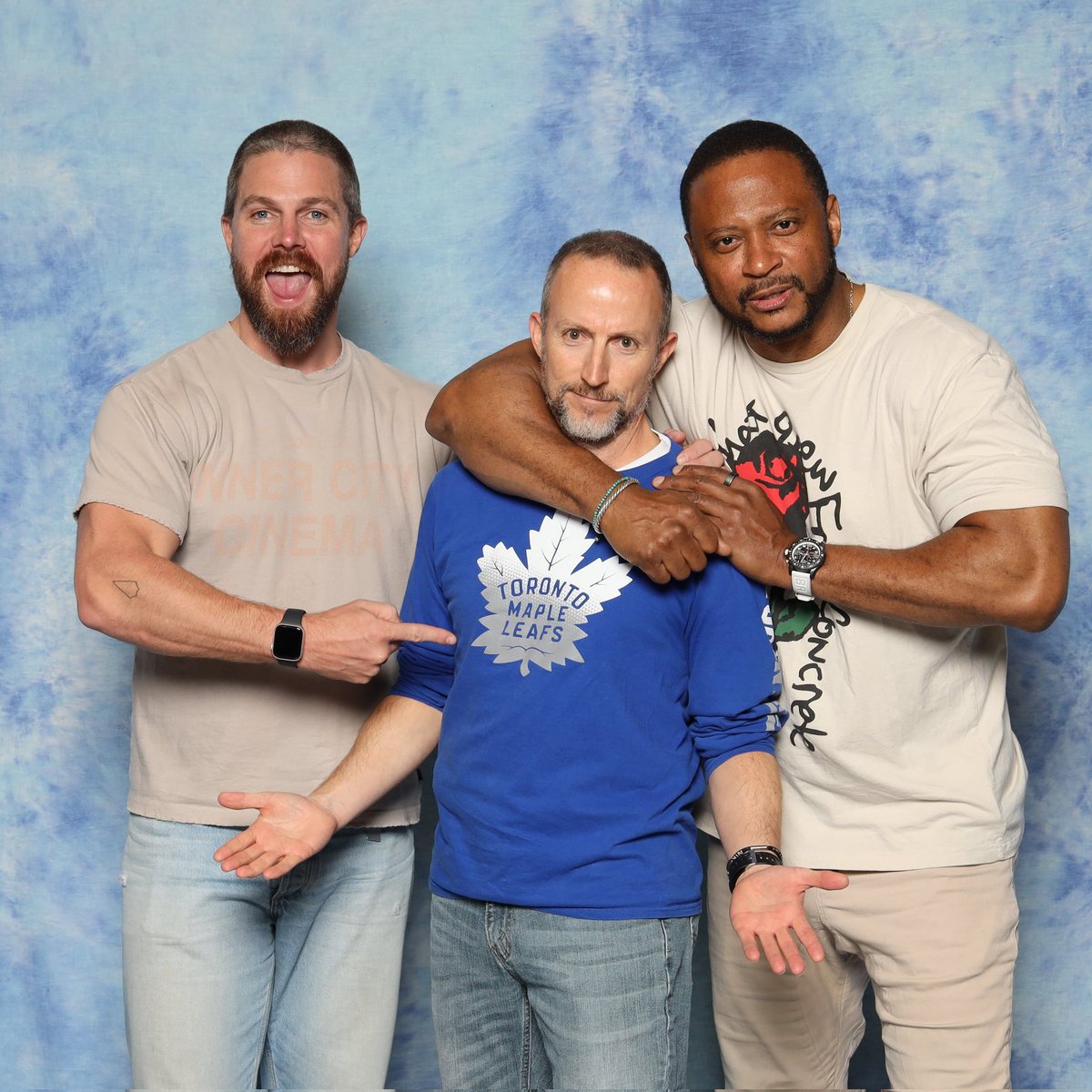 Brothers protecting their new brother! <a href="/StephenAmell/">SA</a> <a href="/david_ramsey/">David Ramsey</a> and happy Leafs fans! Go Leafs Go! #Arrow forever!!