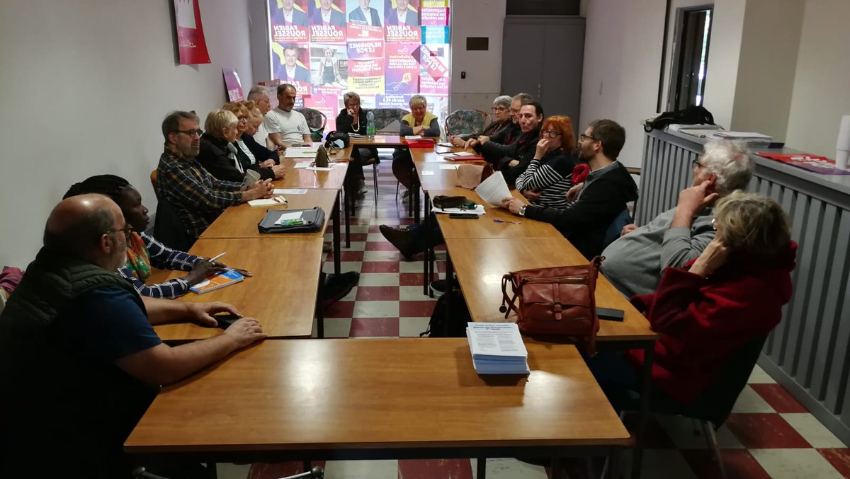 GuilhemMirande's tweet photo. A l'initiative des sections de l'Agenais et du Marmandais,des militants ayant participés au congrès national du #PCF ont pris le temps de faire un retour des votes et du contenu des débats. Les débats et la démocratie sont au cœur de la vie de notre partie et du projet communiste https://t.co/yjnHx2Tv8J