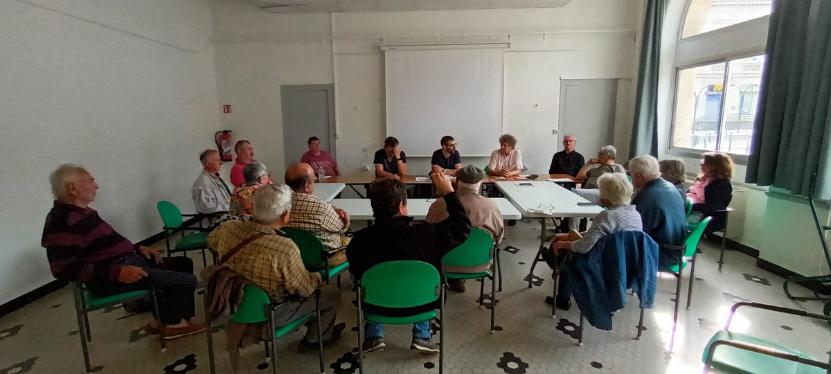 GuilhemMirande's tweet photo. A l'initiative des sections de l'Agenais et du Marmandais,des militants ayant participés au congrès national du #PCF ont pris le temps de faire un retour des votes et du contenu des débats. Les débats et la démocratie sont au cœur de la vie de notre partie et du projet communiste https://t.co/yjnHx2Tv8J