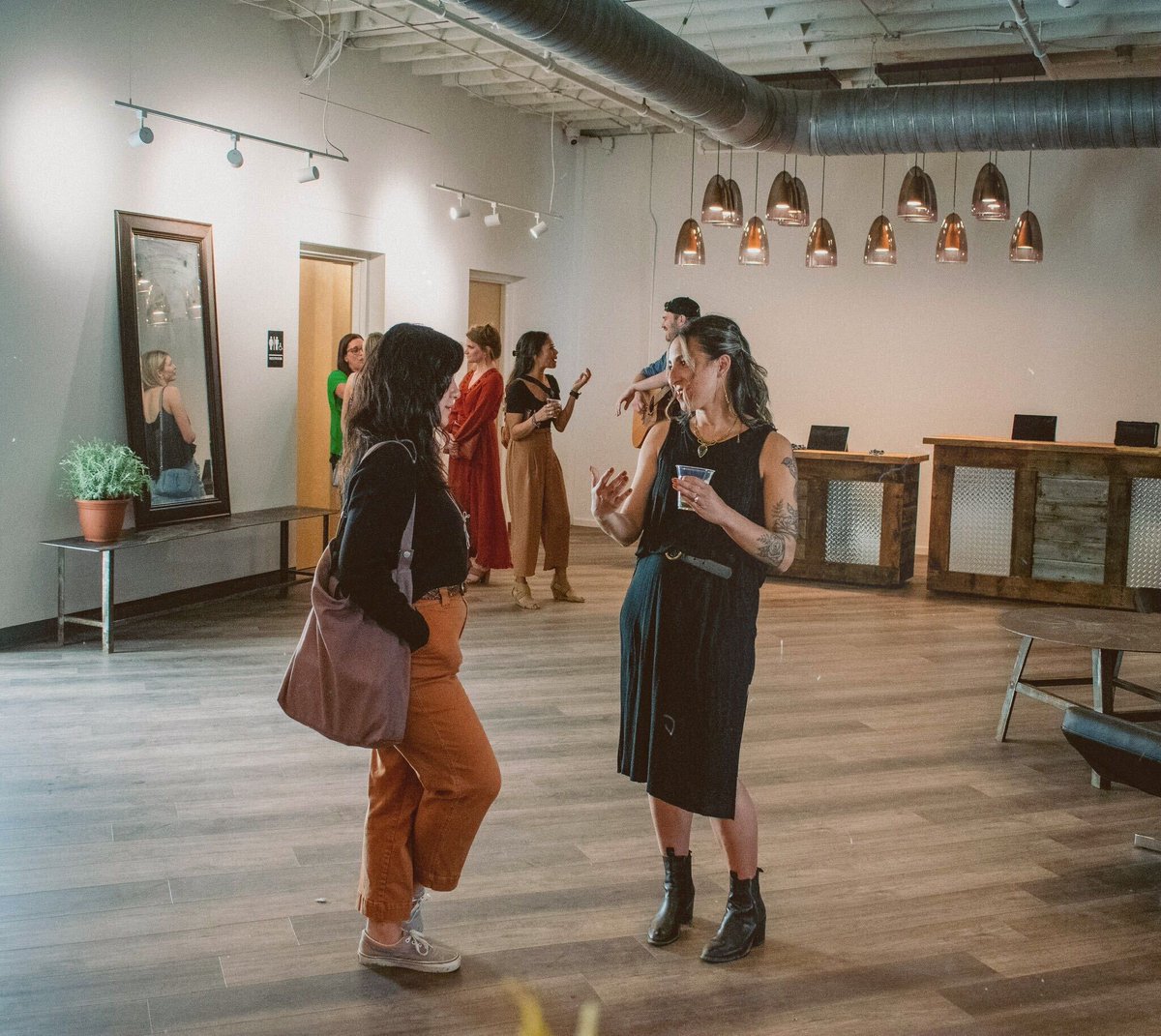 union_chill's tweet photo. What a week! We kicked off the 420 festivities with an open house in our soon-to-be dispensary. It was great to connect with our friends & neighbors. Then we celebrated the 40th anniversary of #ShadFest & danced the night away. We're grateful for our beautiful town & community! https://t.co/NUvhLvhXQN