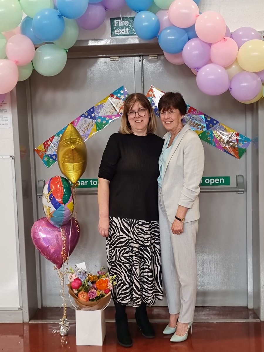 Mrs Barr tweet media