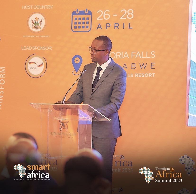RwandaICT's tweet photo. #RwandaAtTAS23 in pictures:
-11th Smart Africa Board Meeting
- Smart Africa E-Government Digital Public Goods Breakfast
- Network of Women Digital Ministers https://t.co/ltnYQEkE1x