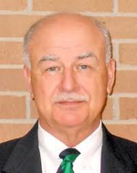 drrusselldyer's tweet photo. Congratulations to @AthensCitySch Director of Schools, Robert Greene, on being selected as the Southeast TN Superintendent of the Year by his regional peers! @tosstn1975 https://t.co/JYDAJ5YPW1