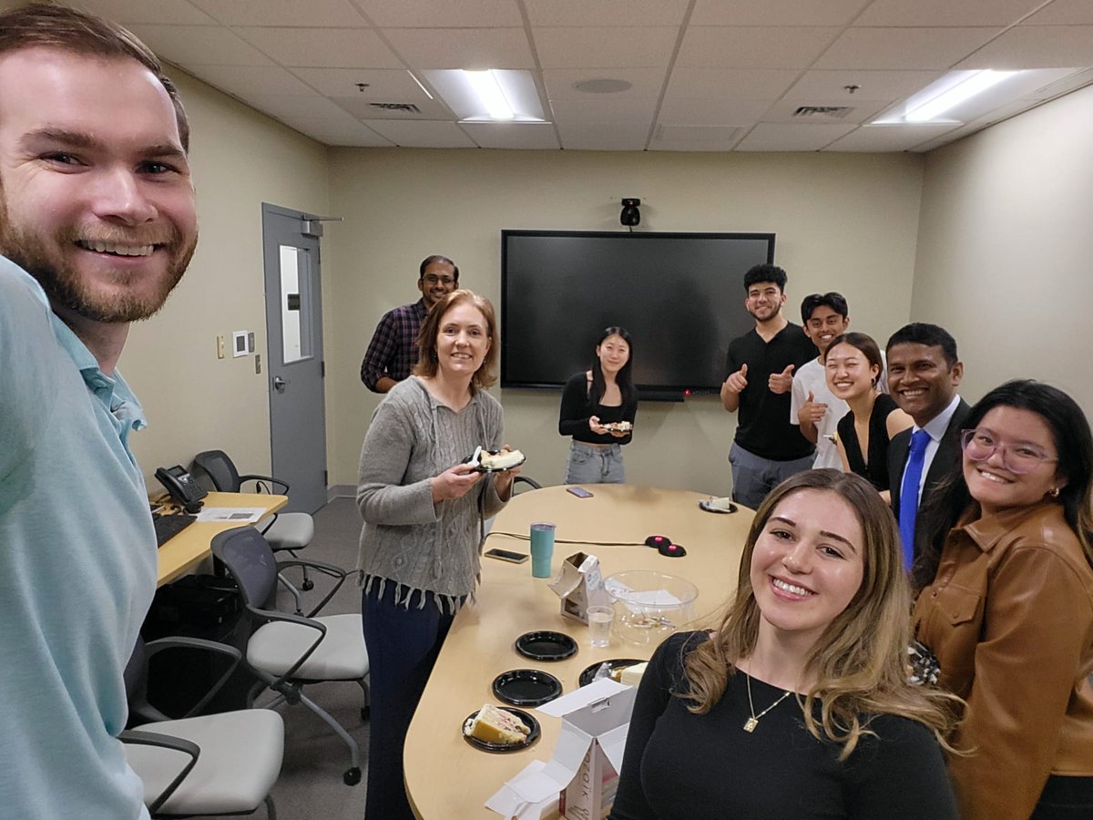 ManiLab_Brown's tweet photo. Happy Birthday Lisa and Adam! We are lucky to have these brilliant undergrads in the lab! https://t.co/qiFeAFs3M9