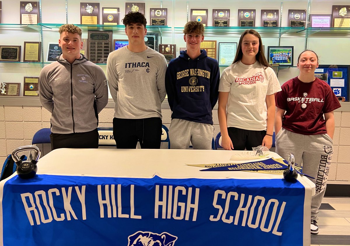 Congrats to five Rocky Hill HS student-athletes on college commits to compete at the next level!

Alex Peruta (U of New England) 🏈
Frankie Guerrera (Ithica College) 🏈
Brayden Bayek (George Washington)🏃
Thea O’Connor (Arcadia U) 🥍
Abi Boutin (Dean College) 🏀
👏 👏 👏 👏 👏