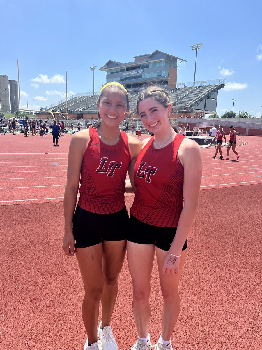 LTXCTF's tweet image. Congratulations to Y Lan your Regional Champion and Lily 4th place finisher in Pole Vault. Y Lan has qualified for the STATE MEET!  #CuLTure