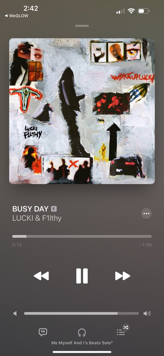 Everythingbomb's tweet photo. In the gym going crazy https://t.co/8TCkov4Qmx