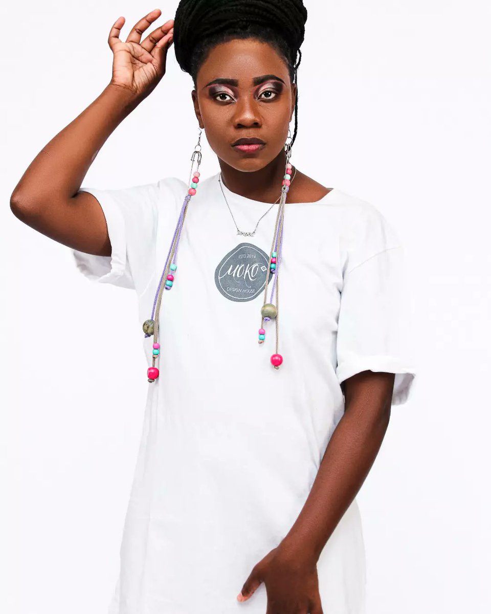 Everything authentic. 

Our model @gladjuli6 dressed by @mokooriginals

#WeAreRed #REDStuff #RedFam #Business #entrepreneurship #GROW #NETWORK