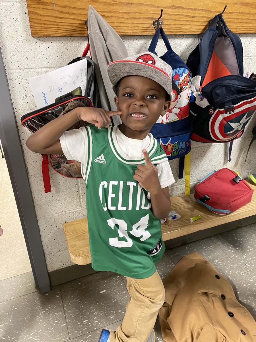 Stoughton Schools on Twitter "RT Gibbonsgriffins Ending the week at