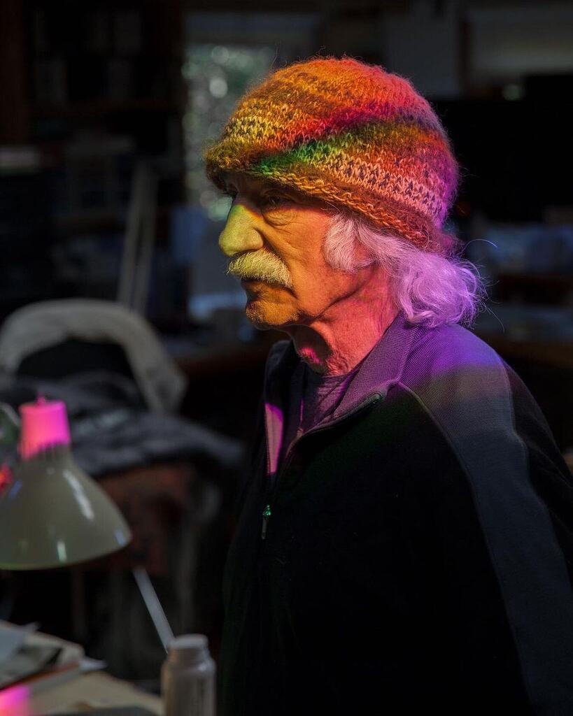 lloydkahn's tweet photo. Wishing Shelter editor in chief, Lloyd Kahn, a very happy 88th birthday! 

#lloydkahn #shelter #wholeearthcatalogue #shelterpublications #diy

📷 @ddent https://t.co/PzsS2CZlXo https://t.co/qzjK5bucl8