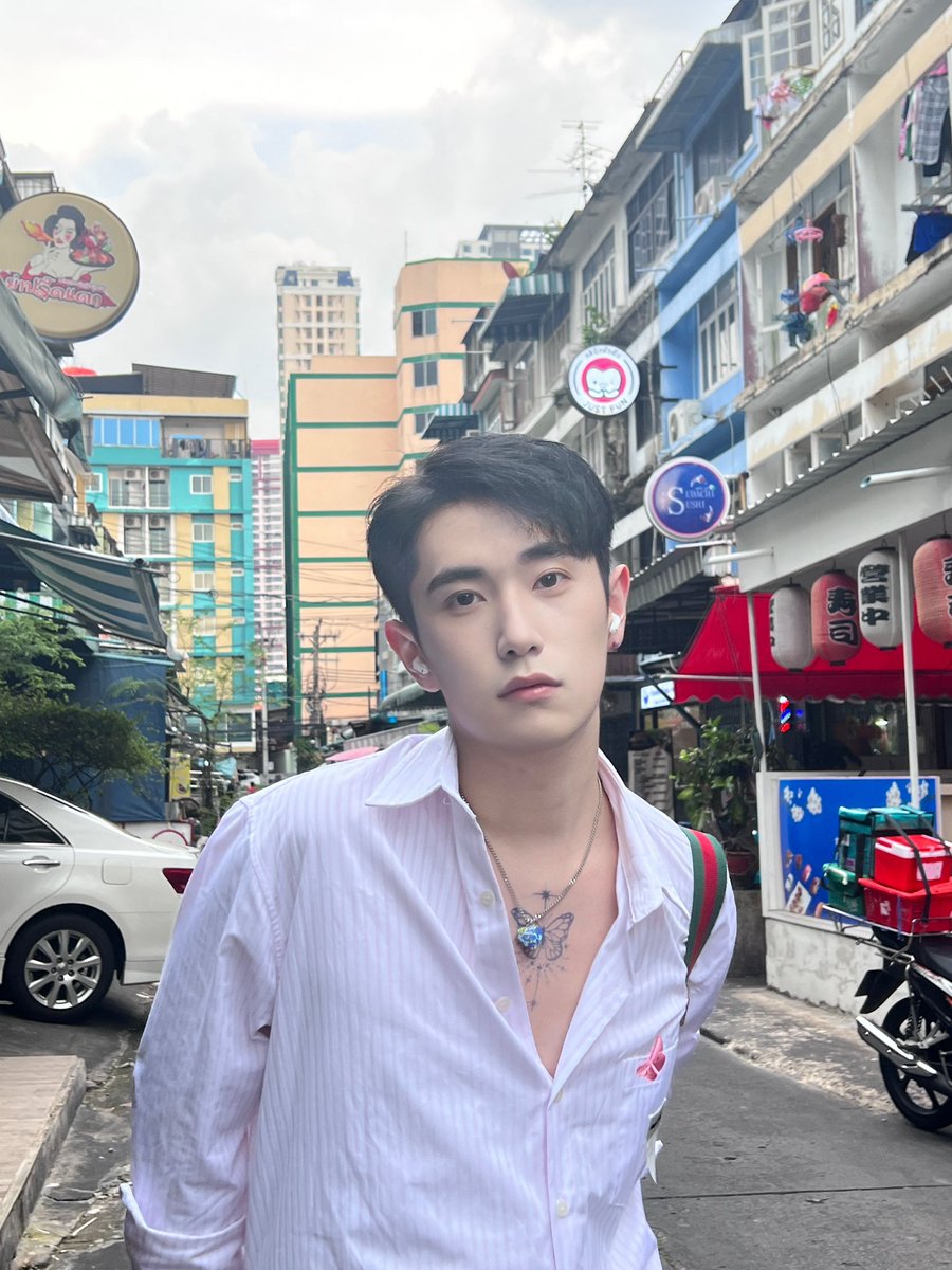 15666160wer's tweet photo. 来泰国来做泰国甜心了🇹🇭 https://t.co/ya5K7CJq3k