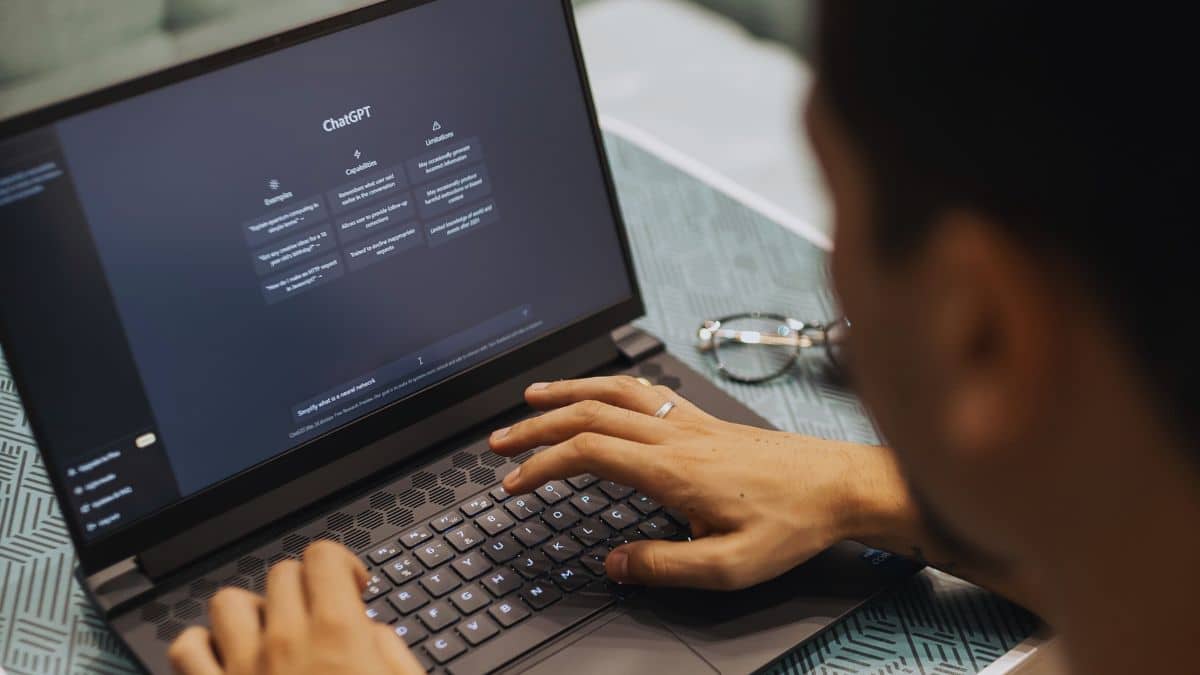 🗞️ ¿Qué cuenta pendiente hay entre las IAs y los proveedores de contenidos? Ante los costes que suponen estas inteligencias, ¿existe una remuneración a los proveedores de esos datos? De esto ha hablado <a href="/miguellucas/">Miguel Lucas</a> en su tribuna en <a href="/mkdirecto/">MarketingDirecto.com</a> 👇 ow.ly/e4yY104Fk0a