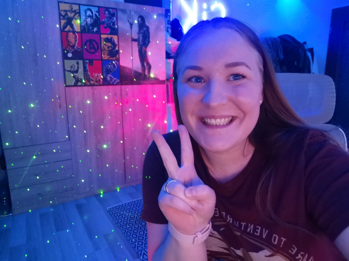 Fanta Fridays! playing walking dead and fortnite today😋😁 I'm live now -> twitch.tv/FantasyNr1 !!! 😍 #twitch #fortnite #playing #friday #fridaynight #supportstream #live #letsgo #happy #hello #friday #SupportSmallStreamers #streaming #live #hello #happyfriday #twitchtv