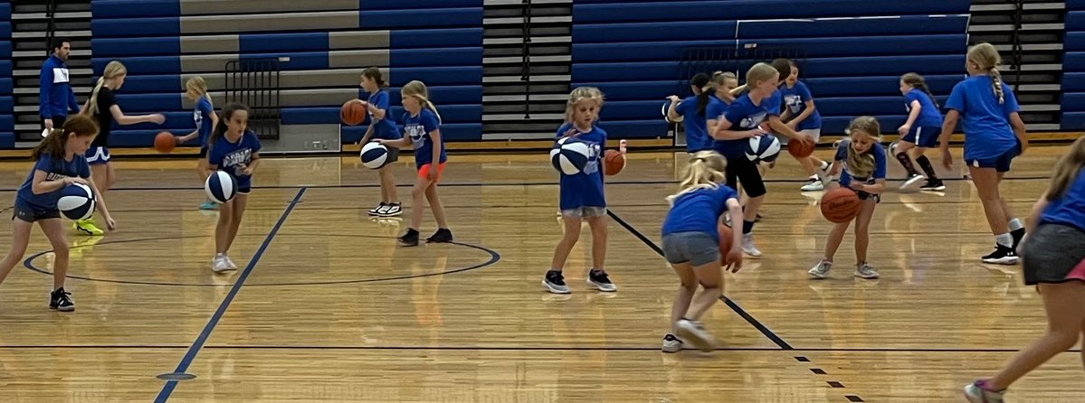 bhsbadgersgbb's tweet image. 🏀Badger Basketball Camps 2023
📆May 31 - June 1 
⛹️‍♀️Girls K-8
😎See you this summer!
🔗myschoolbucks.com/ver2/getmain?r…
🔗drive.google.com/file/d/1Yd8vj4…
@WeRBenningtonMS @Anchor_Pointe @pinecreek_elem @benningtonelem @WeRBennington